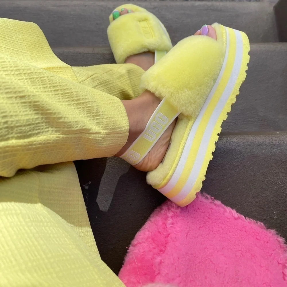 UGG | Disco Slide In Margarita Yellow NEW In Box Size 6